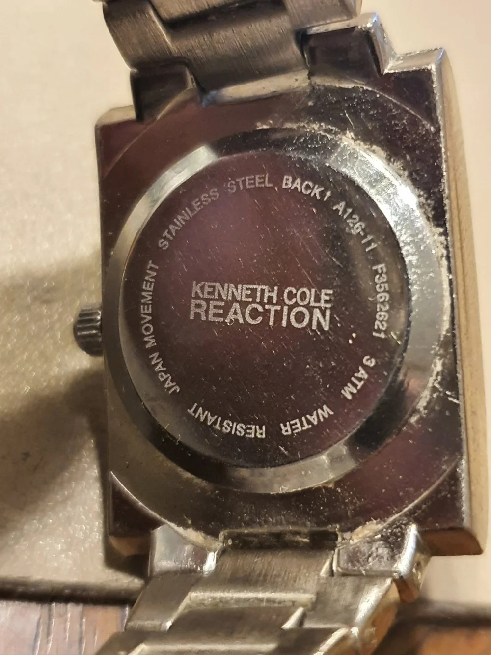 10/$20 Kenneth Cole Reaction Silver/Brown Rhinestone Stainless Steel Women's Wat